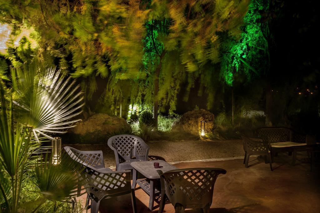 Hotel Jardines De Casablanca à Caravaca De La Cruz Extérieur photo