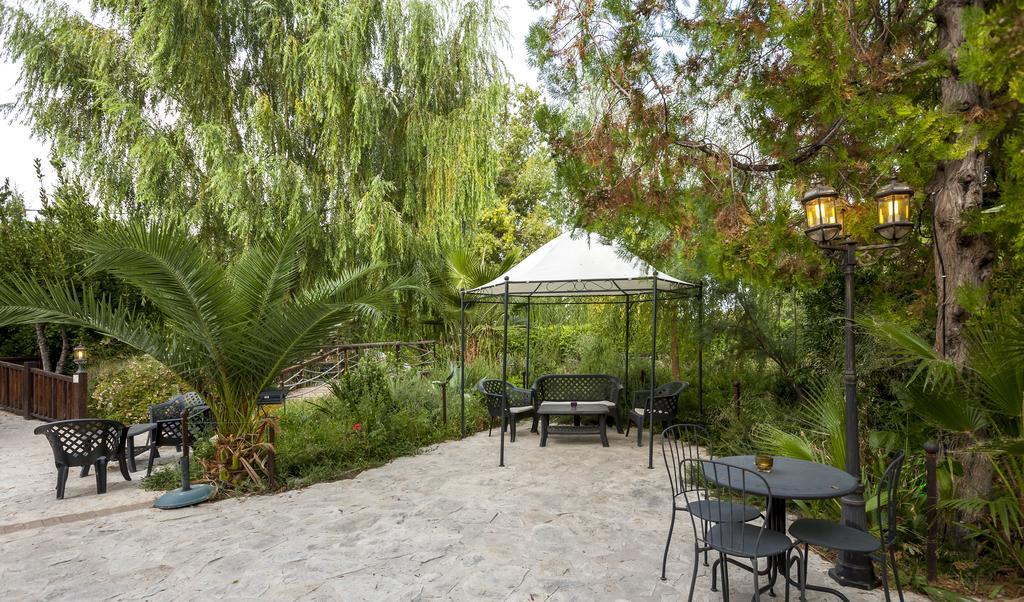 Hotel Jardines De Casablanca à Caravaca De La Cruz Extérieur photo